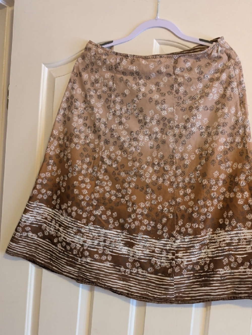 Royal Robbins Brown Midi Skirt with White Print